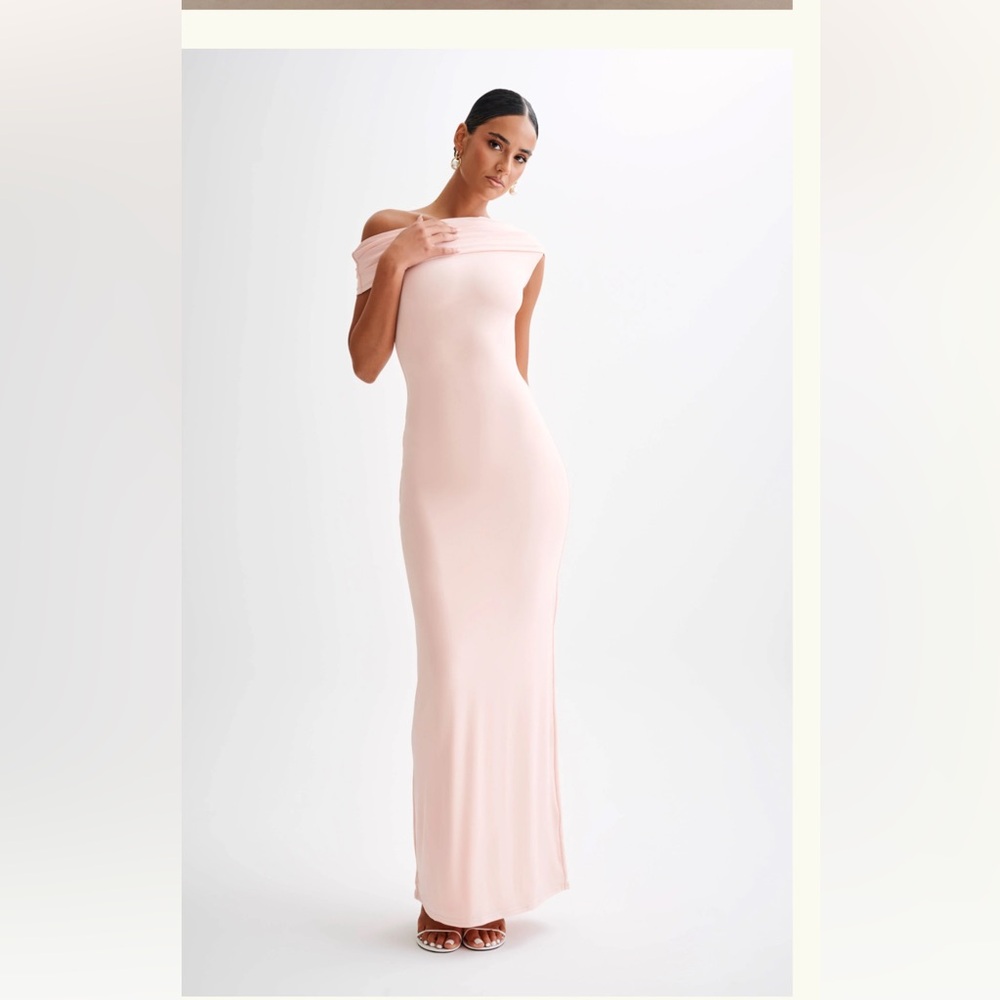 Meshki Cassandra Off Shoulder Slinky Maxi Dress - Pale Pink Size Large and XL
